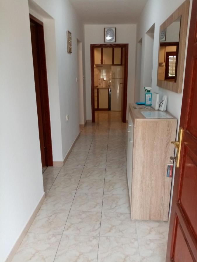 Park Apartment Pridraga ภายนอก รูปภาพ