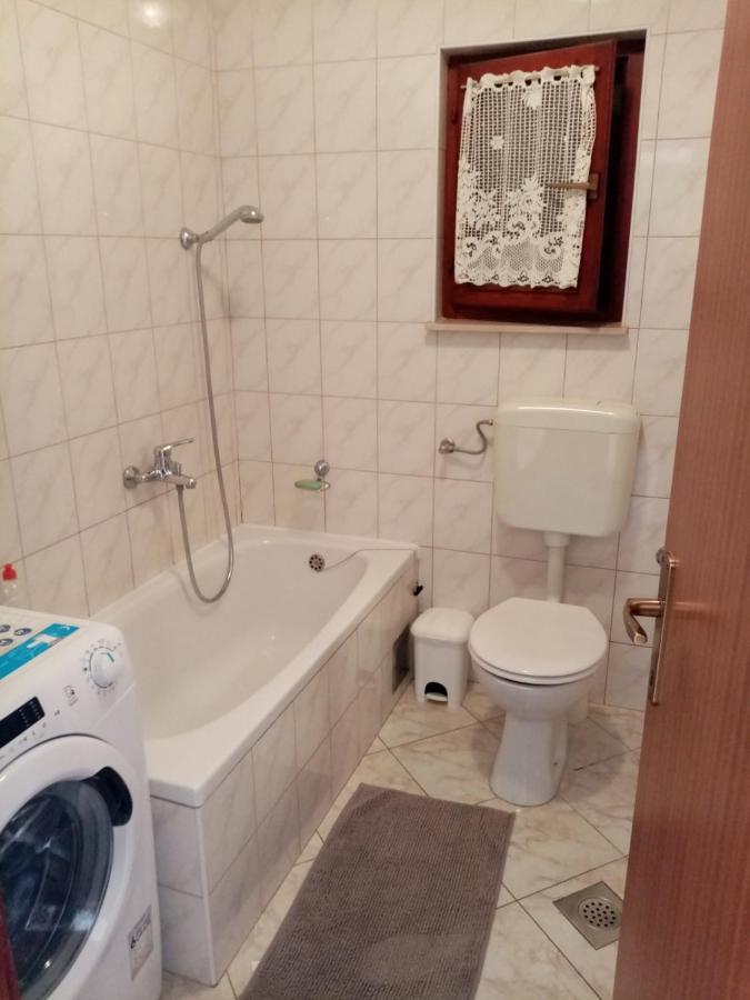 Park Apartment Pridraga ภายนอก รูปภาพ